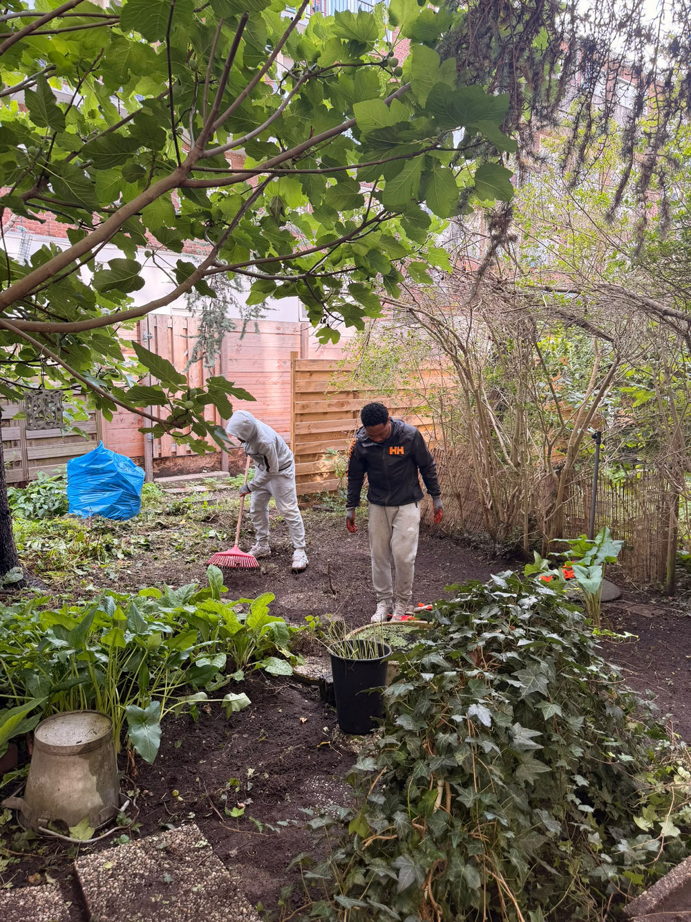 Voor de tuinwerkzaamheden